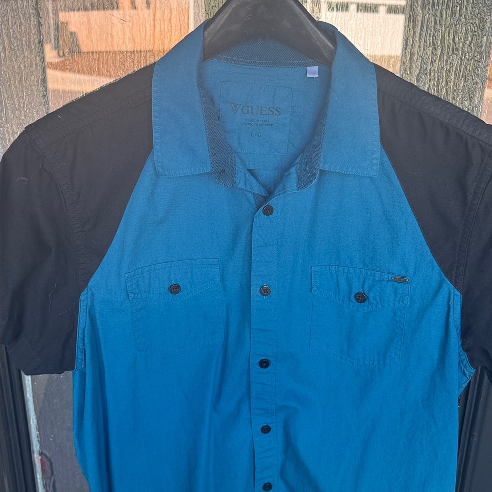 GUESS Men's Blue and Black Casual Shirt - Picture 5 of 6